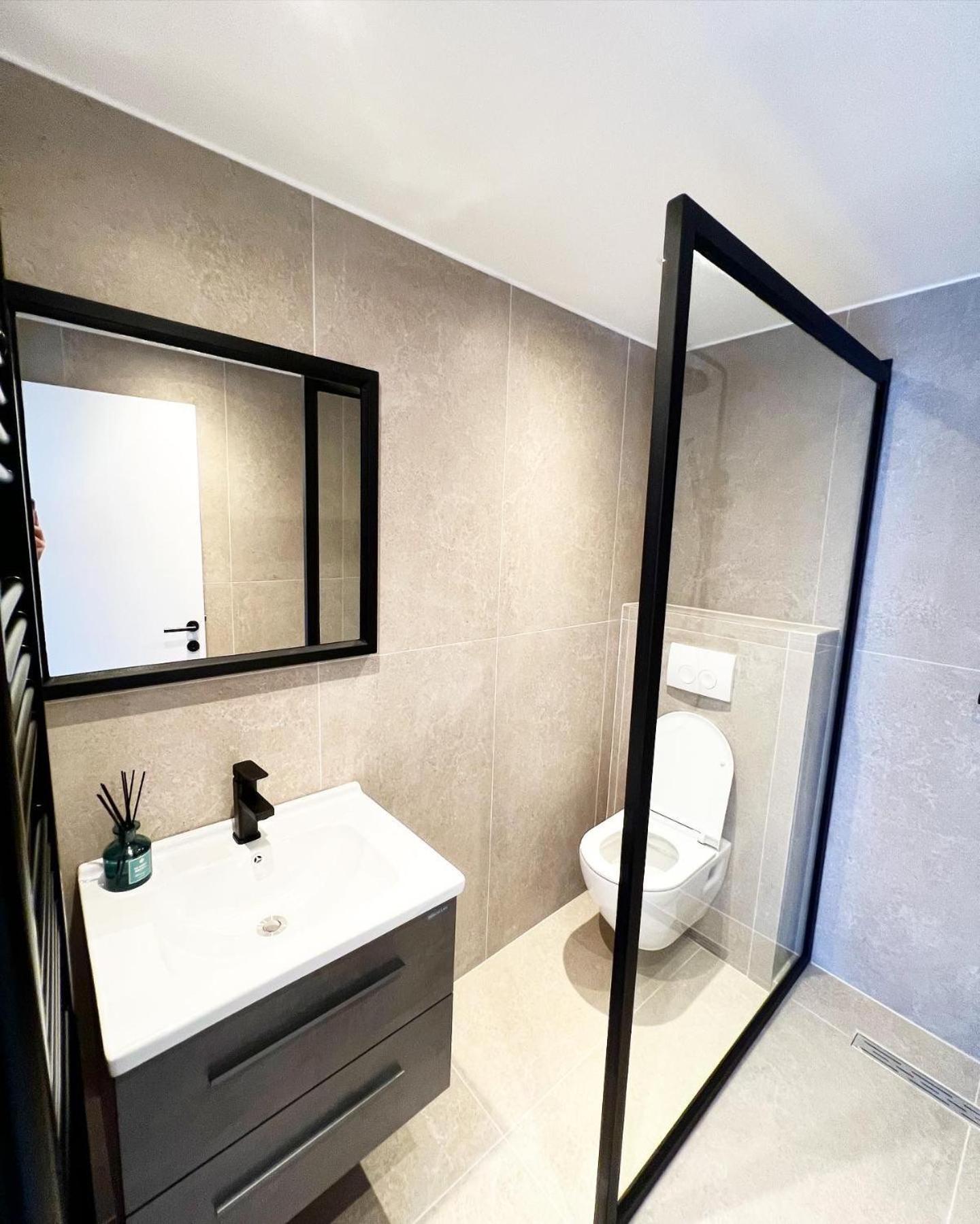 Mayfair Suites Amberes Exterior foto